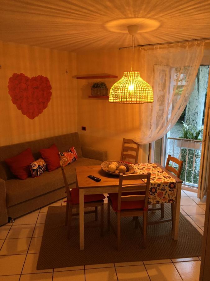 Petit Bijou Apartment Varenna Exterior photo